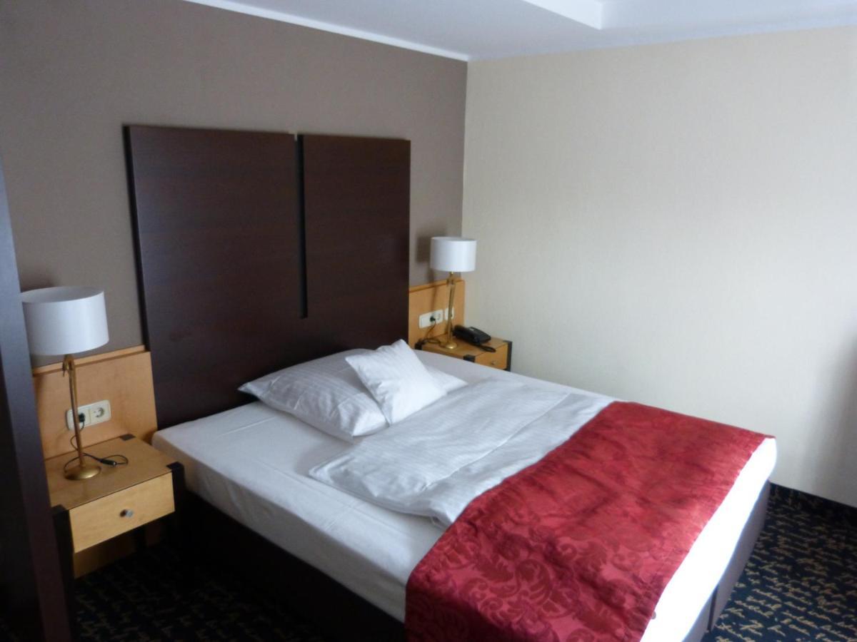 Hotel Roshop Barnstorf Bagian luar foto