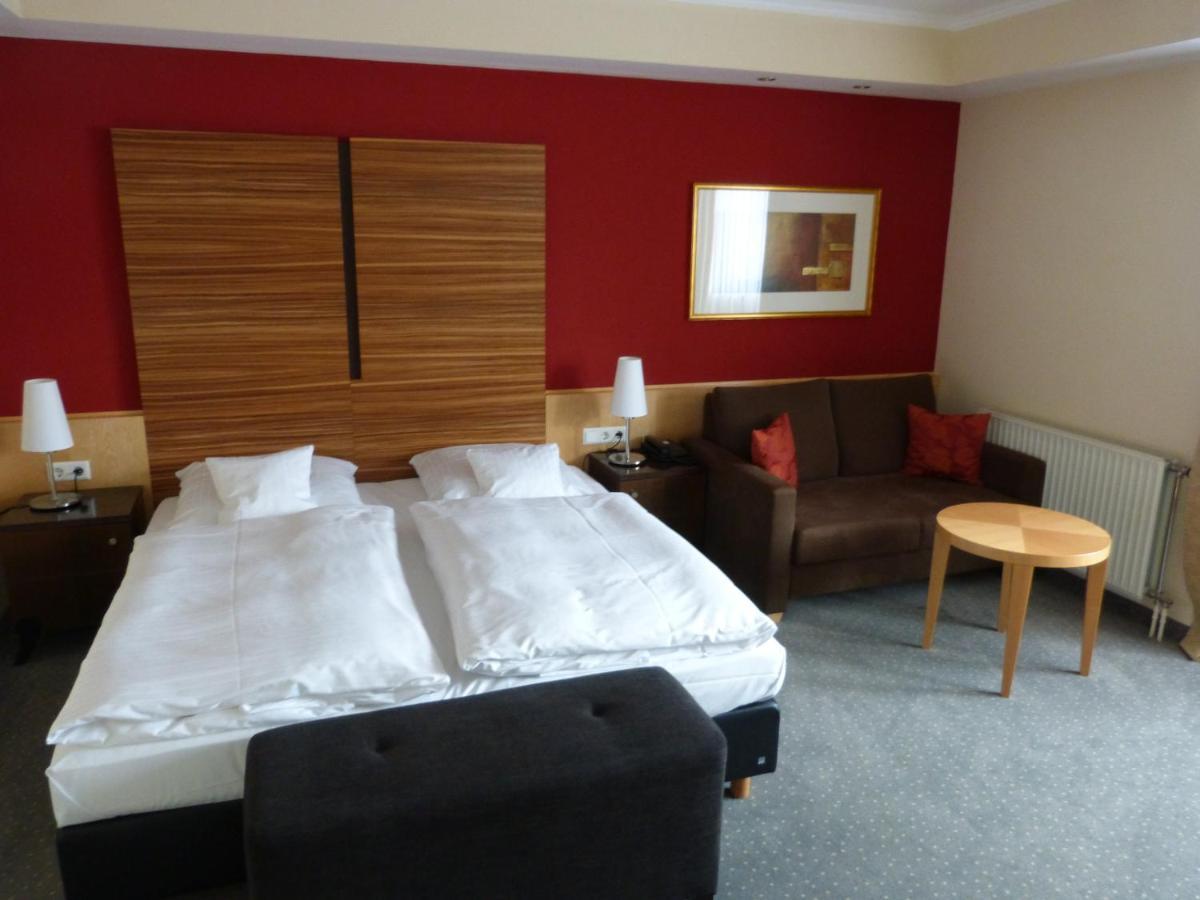 Hotel Roshop Barnstorf Bagian luar foto