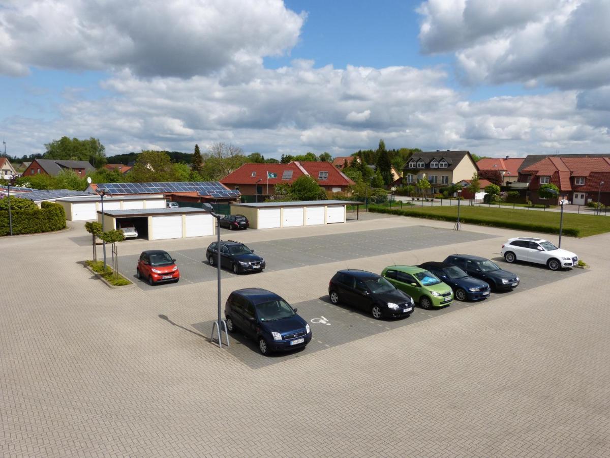 Hotel Roshop Barnstorf Bagian luar foto