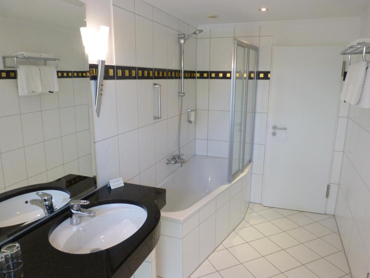 Hotel Roshop Barnstorf Bagian luar foto